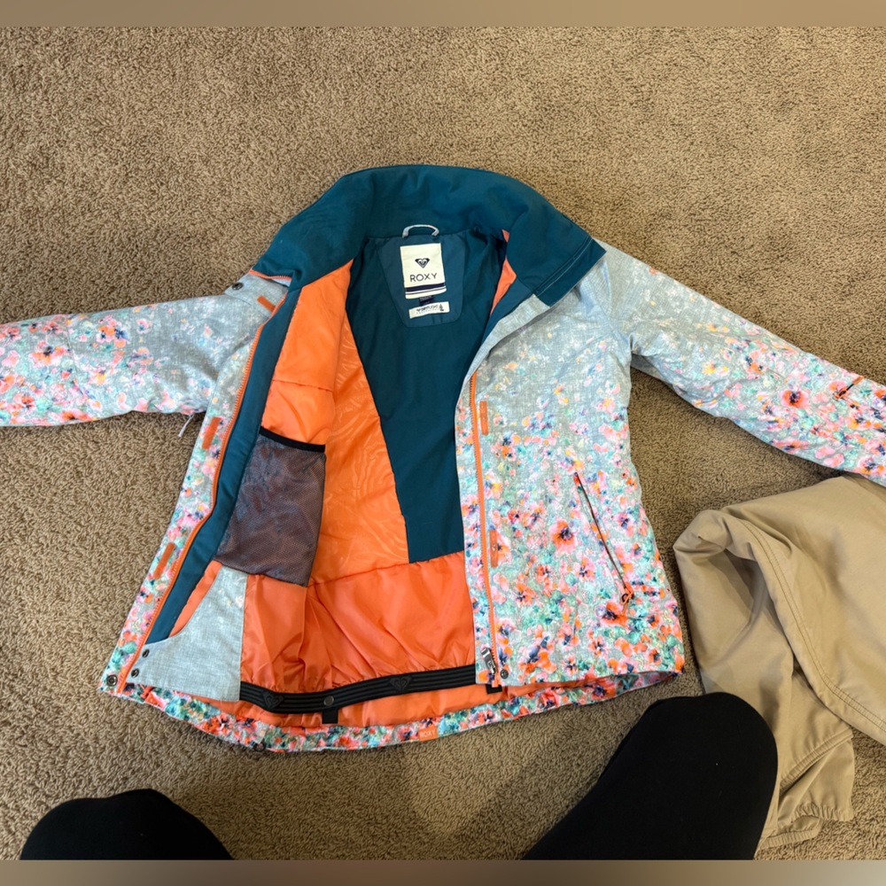 Roxy Multicolor Floral Jacket with Orange and Blue - Picture 3 of 3